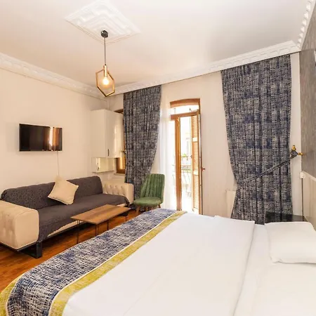 Opera House Otel