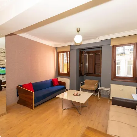 Opera House Otel